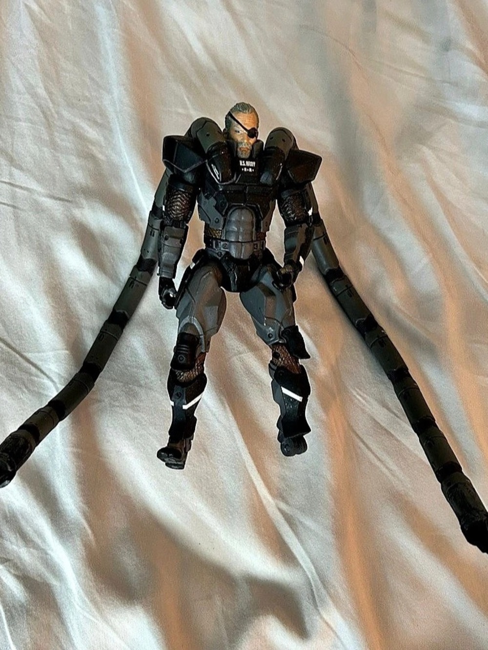 McFarlane Metal Gear Solid Sons of Liberty SOLIDUS SNAKE Action Figure